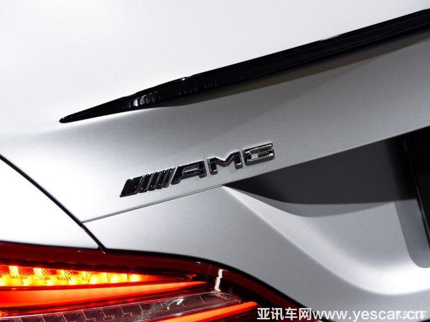 梅赛德斯-AMG 奔驰CLA级AMG 2016款 AMG CLA 45 海外版