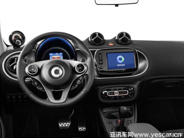 smart smart forfour 2017款  Crosstown Edition