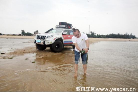 普拉多纵跨亚洲大陆