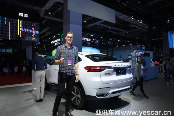 上海车展：哈弗“全球神车”f7&f7x被海外经销商“包围点赞”0418f(2)718.png