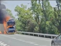 官方回应：AITO 问界商品车高速运输起火